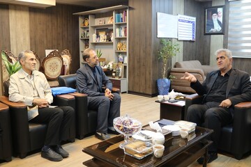 دیدار با فرماندار گرمسار