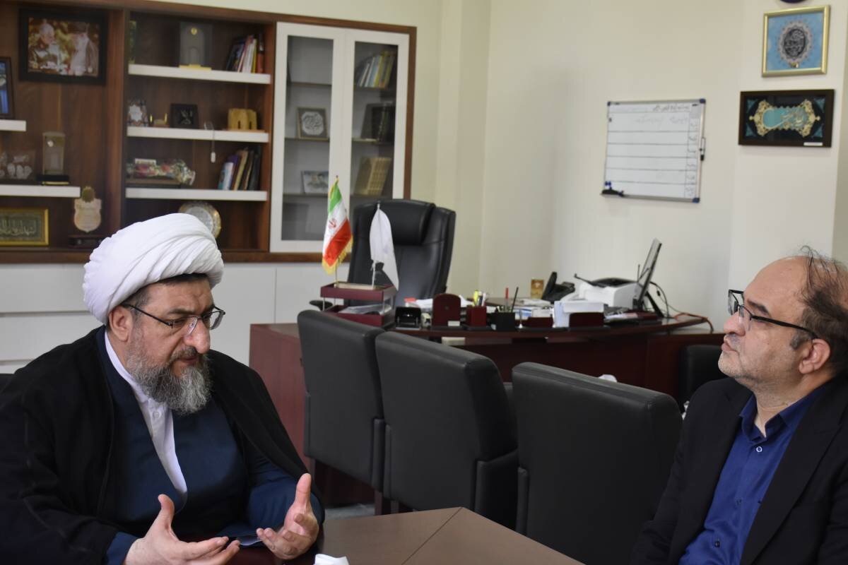 تاکید نماینده ولی فقیه در آذربایجان شرقی و امام جمعه تبریز بر ضرورت مدیریت یکپارچه کتابخانه های استان