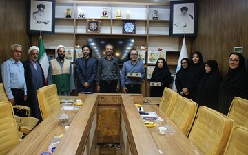 انعقاد تفاهم‌نامه همکاری اداره‌کل کتابخانه‌های عمومی و کانون‌های خدمت رضوی چهارمحال‌ و بختیاری