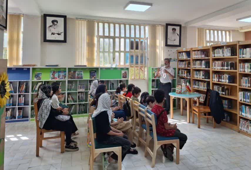 کتاب، قصه و زندگی؛ روایت یک تابستان فرهنگی در کتابخانههای عمومی استان مرکزی