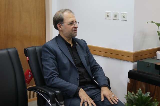 دیدار مدیرکل کتابخانه‌های عمومی با مدیرکل دفتر امور بانوان و خانواده‌ استانداری سمنان