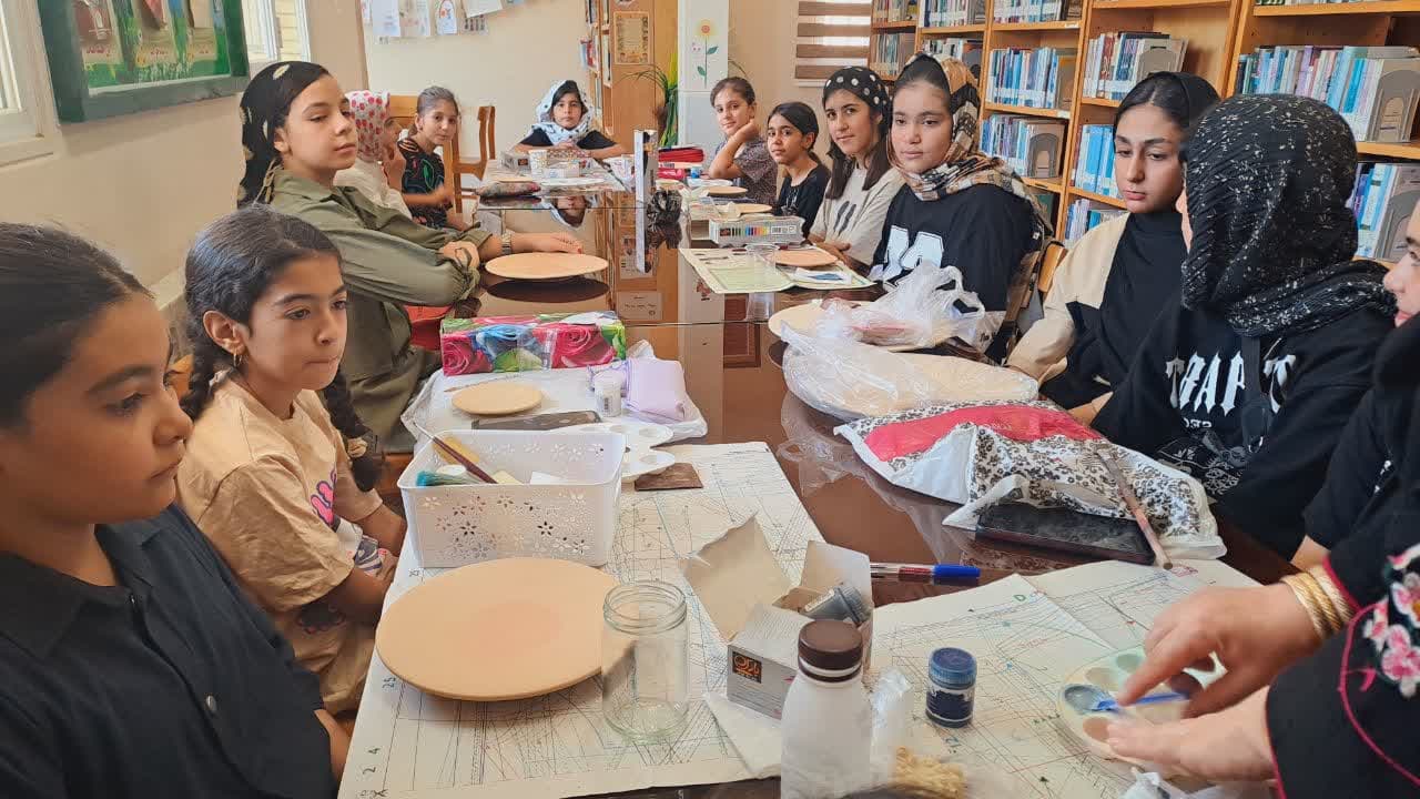 کتاب، قصه و زندگی؛ روایت یک تابستان فرهنگی در کتابخانه‌های عمومی استان مرکزی