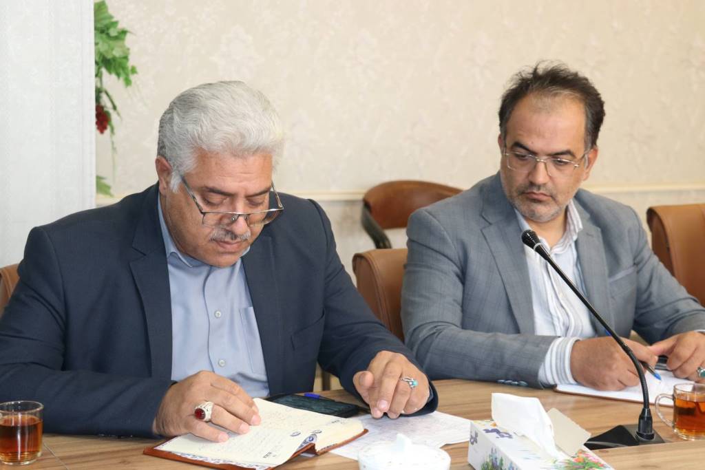 روند تکمیل پروژه کتابخانه شهر گرماب و تاکید بر توسعه فضاهای کتابخانهای