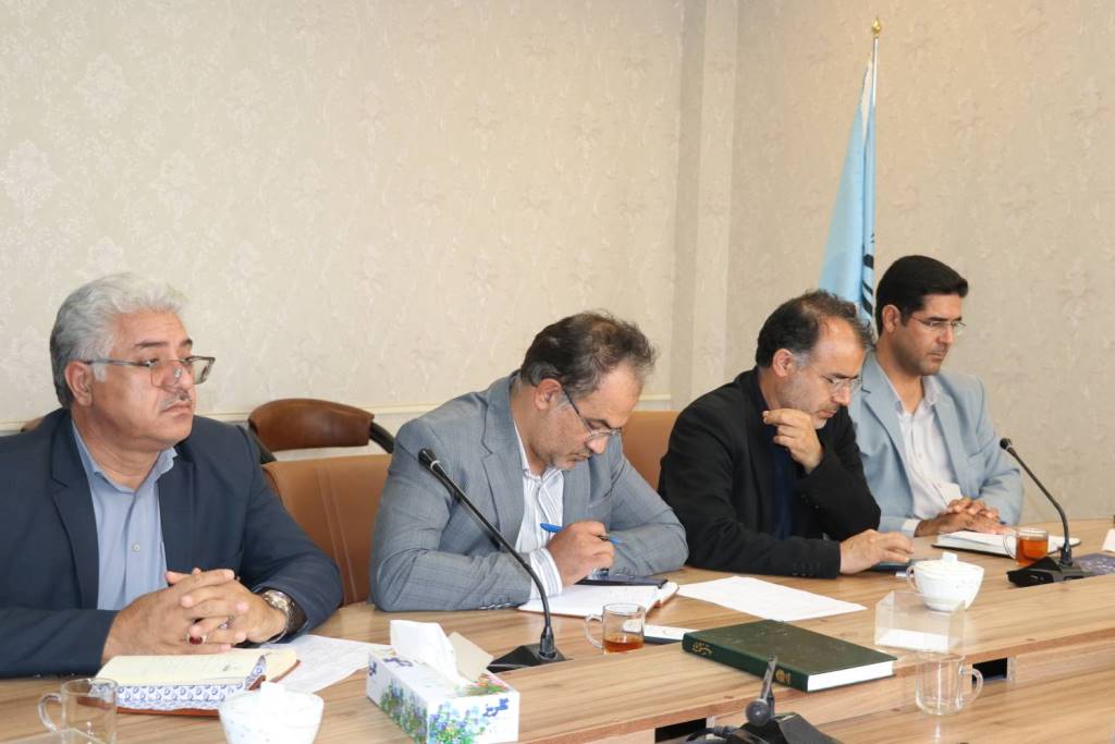 روند تکمیل پروژه کتابخانه شهر گرماب و تاکید بر توسعه فضاهای کتابخانه‌ای