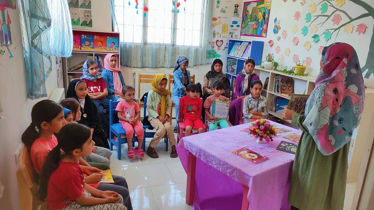 کلاس «مهارت قصه‌گویی» در کتابخانه عمومی عارف بجنوردی برگزار می‌شود