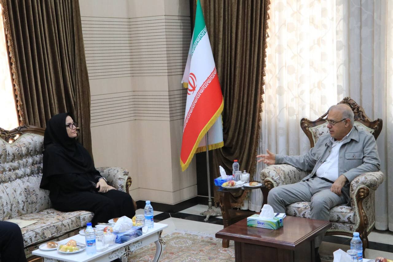 دبیرکل نهاد از راهاندازی ۱۰۰ کتابخانه سیار در سالجاری خبر داد/ افزایش ۳۰ درصدی سرانه فضای کتابخانهای هرمزگان با افتتاح کتابخانه مرکزی بندرعباس