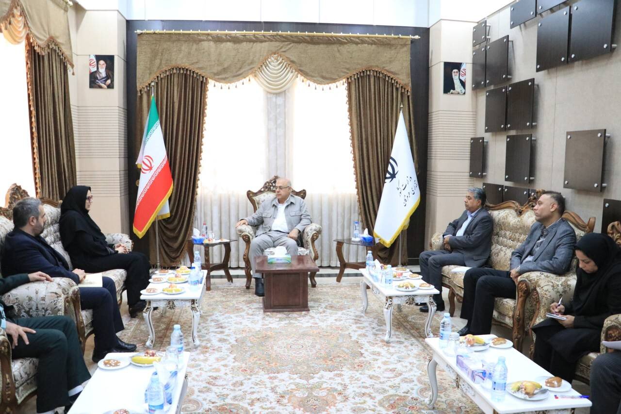 دبیرکل نهاد از راهاندازی ۱۰۰ کتابخانه سیار در سالجاری خبر داد/ افزایش ۳۰ درصدی سرانه فضای کتابخانهای هرمزگان با افتتاح کتابخانه مرکزی بندرعباس