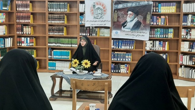 مراسم اربعین شهدای اقتدار ایران اسلامی در کتابخانه عمومی شهید شاهچراغی دامغان