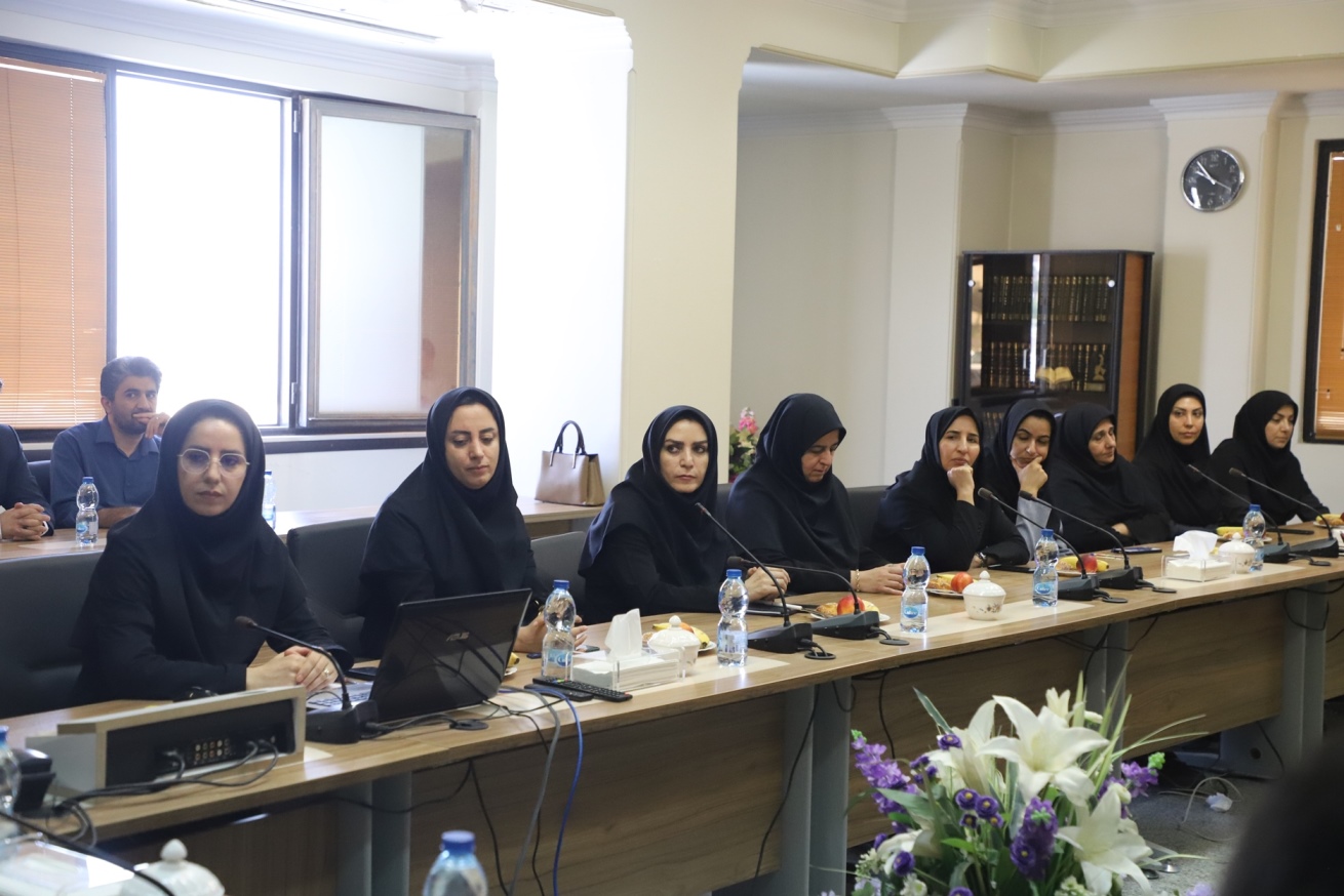 مراسم تکریم و معارفه سرپرست اداره کل کتابخانه های عمومی استان همدان