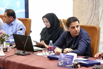 نخستین هم اندیشی کتابداران کتابخانه های سیار با حضور دبیرکل نهاد