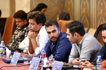 کارگاه هم اندیشی و انتقال تجربه کتابداران کتابخانه های سیار