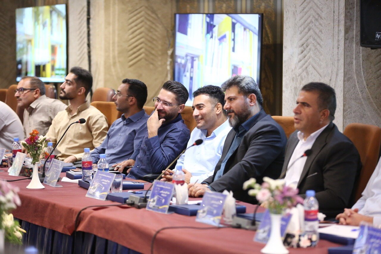 نظربلند: کتابداران سیار، مروجان فرهنگ در سراسر کشور هستند/ با یک کتابخانه سیار، میشود امید را به دورترین نقطه برد