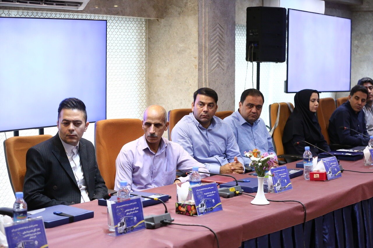 نظربلند: کتابداران سیار، مروجان فرهنگ در سراسر کشور هستند/ با یک کتابخانه سیار، میشود امید را به دورترین نقطه برد