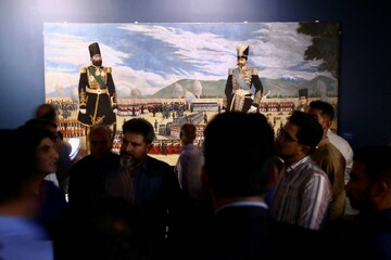 بازدید کتابداران کتابخانه‌های سیار با همراهی دبیرکل نهاد از موزه ملی ملک و آثار منتخب گنجینه حرم مطهر رضوی