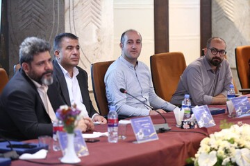 کارگاه آموزشی «ارتباط مؤثر با مخاطبان» در دومین روز هم‌اندیشی کتابداران سیار