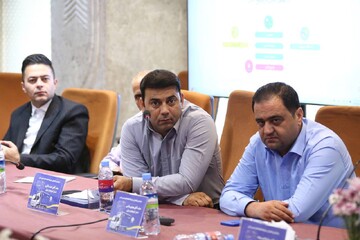 کارگاه آموزشی «ارتباط مؤثر با مخاطبان» در دومین روز هم‌اندیشی کتابداران سیار