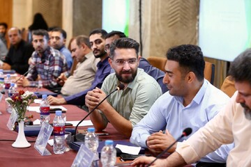 نشست صمیمی کتابداران سیار نهاد با میثم ساجدی فر کتابدار سیار کانون پرورش فکری کودکان و نوجوانان