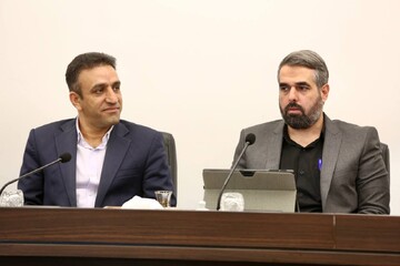 شصت و یکمین جلسه هیات امنای نهاد کتابخانه های عمومی کشور با حضور وزیر فرهنگ و ارشاد اسلامی