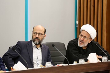 شصت و یکمین جلسه هیات امنای نهاد کتابخانه های عمومی کشور با حضور وزیر فرهنگ و ارشاد اسلامی