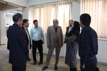 بازدید دبیرکل نهاد کتابخانه‌های عمومی کشور از  کتابخانه محقق حلی تهران