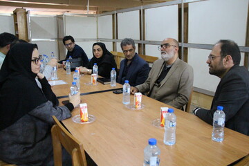 بازدید دبیرکل نهاد کتابخانه‌های عمومی کشور از  کتابخانه محقق حلی تهران