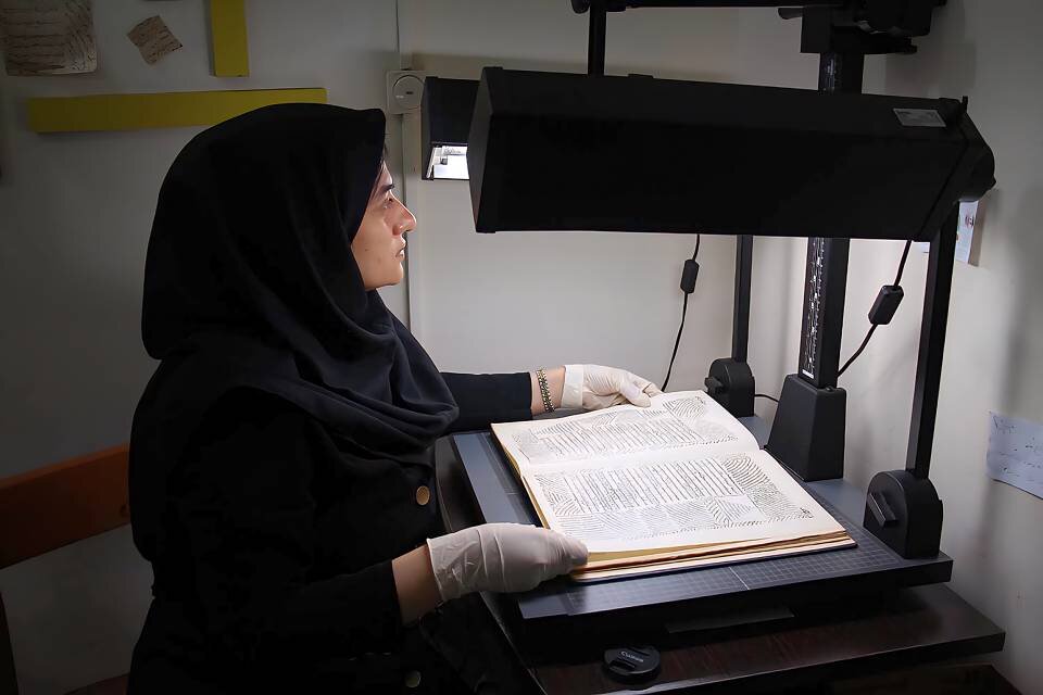 بخش نسخ خطی کتابخانه میرفندرسکی، میزبان پژوهشگران و علاقه‌مندان