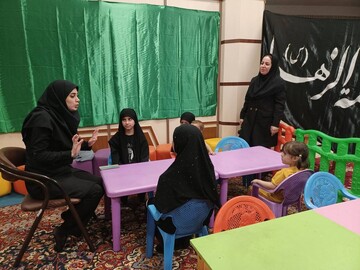 موکب فرهنگی کتابخانه‌های عمومی استان کرمانشاه در موکب امام رضا(ع) دانشگاه صنعتی شهرستان کرمانشاه