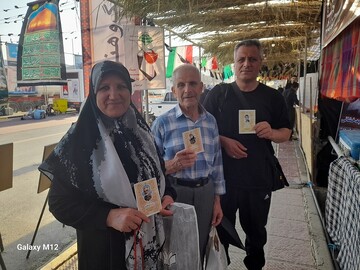 فعالیتهای فرهنگی -خدماتی اداره کل کتابخانه های عمومی استان کردستان در موکب مرز باشماق