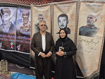 بازدید مسئولان از موکب فرهنگی کتابخانه‌های عمومی کردستان در مرز باشماق