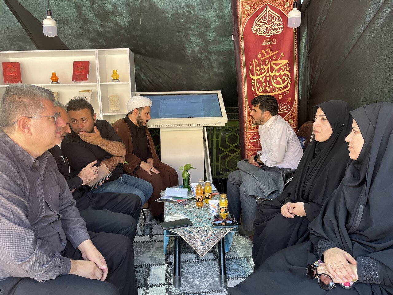 موکب «کتاب حسینی»، یک پیوست فرهنگی برای تبیین اهداف رویداد پیاده روی اربعین