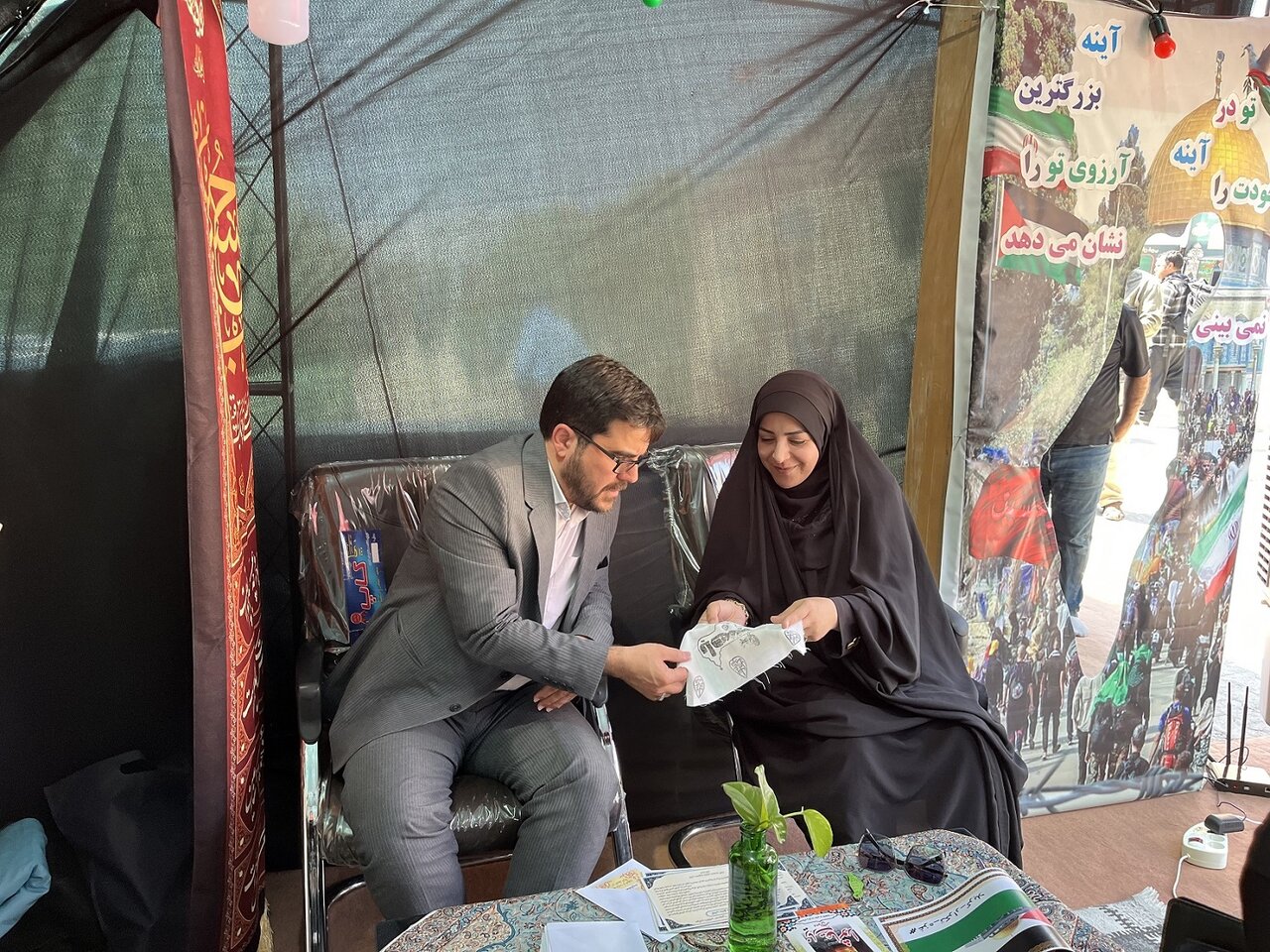 موکب «کتاب حسینی»، یک پیوست فرهنگی برای تبیین اهداف رویداد پیاده روی اربعین