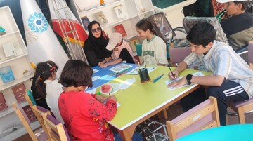 نقاشی و رنگ آمیزی در موکب «کتاب حسینی»
