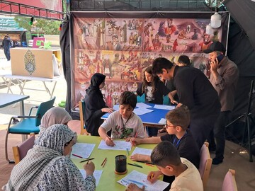 نقاشی و رنگ آمیزی در موکب «کتاب حسینی»