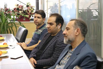 بازدید سرپرست اداره کل کتابخانه های عمومی خراسان رضوی از روزنامه خراسان