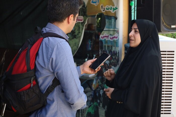 بازدید استاندار آذربایجانغربی و اصحاب رسانه از موکب فرهنگی «کتاب حسینی» در مرز تمرچین