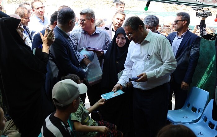 بازدید استاندار آذربایجانغربی و اصحاب رسانه از موکب فرهنگی «کتاب حسینی» در مرز تمرچین