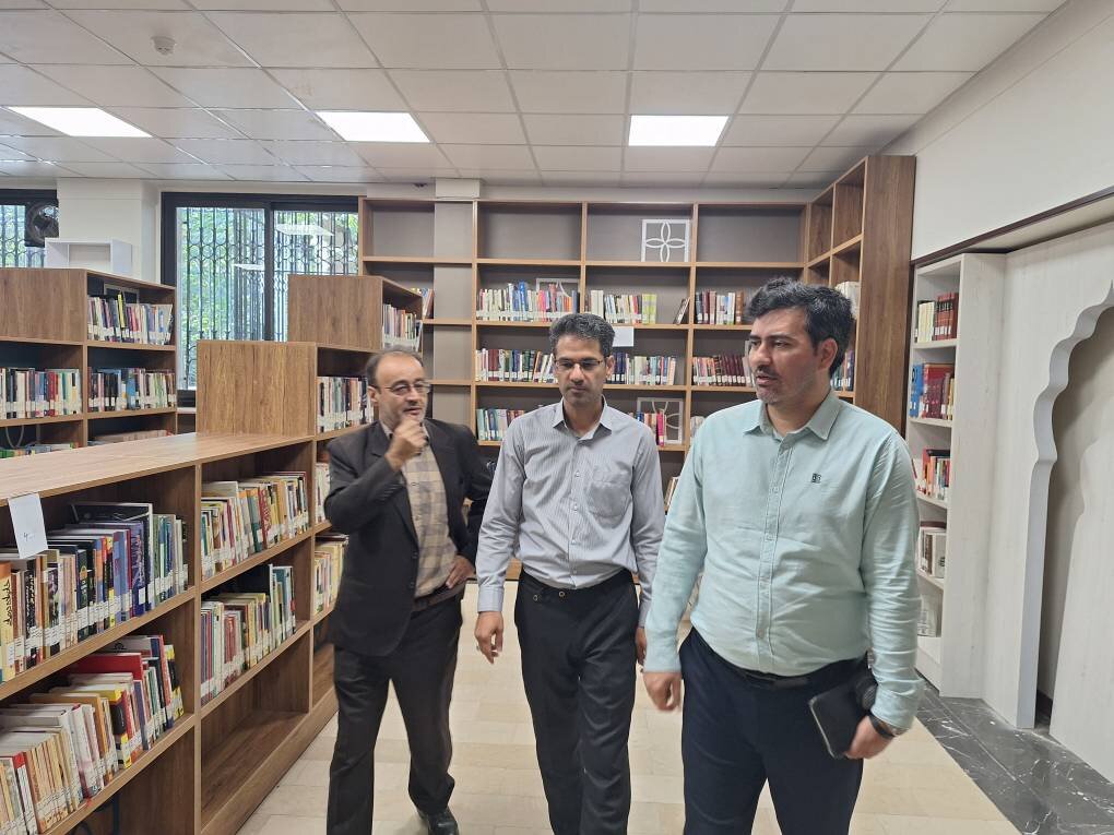 بازدید حسابرس کل دیوان محاسبات کشور درحوزه فرهنگ ورسانه از کتابخانه شهید دکتر باهنر شمیرانات