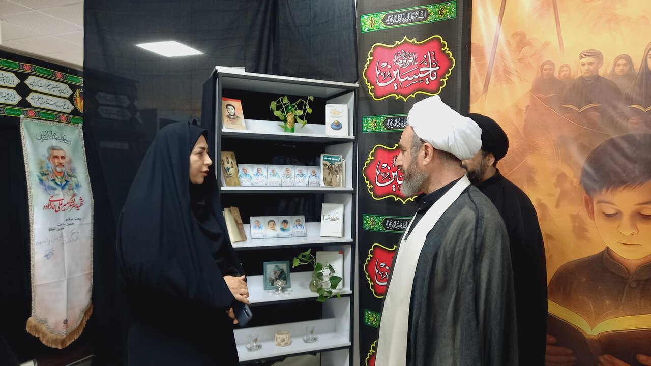 بازدید نماینده ولیفقیه در استان ایلام از موکب کتابخانه امام رضا(ع) مهران