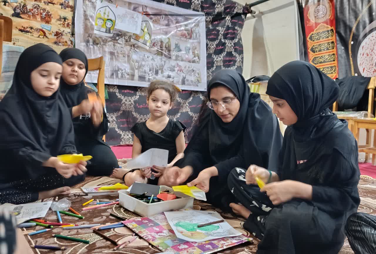 خدمت‌رسانی کتابداران یزدی به زائران اربعین حسینی