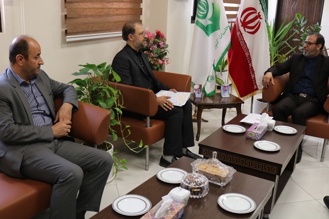 دیدار مدیرکل کتابخانه‌های عمومی با مدیرکل دیوان محاسبات استان سمنان