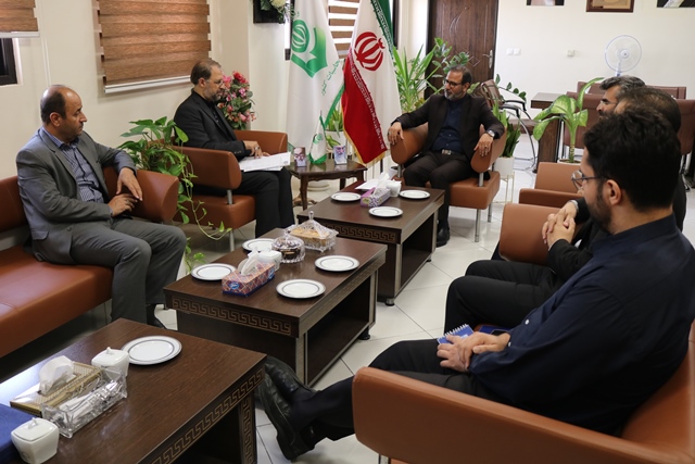 دیدار مدیرکل کتابخانههای عمومی با مدیرکل دیوان محاسبات استان سمنان