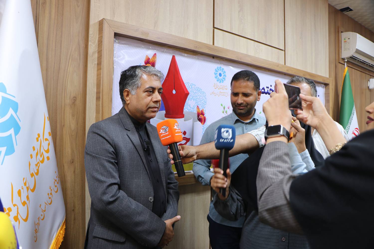 شغل خبرنگاری تلفیقی از عشق، هنر، امانتداری و تعهد به جامعه است