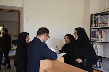 بازدید دبیرکل نهاد از کتابخانه استقلال کرمانشاه