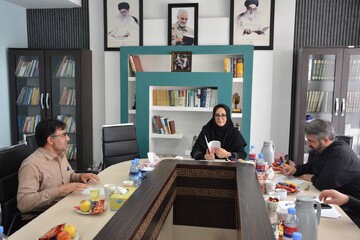 نشست صمیمی دبیرکل با کتابداران استان کرمانشاه در نهمین سفر استانی