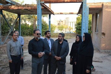 بازدید دبیرکل نهاد از کتابخانه زلزله زده علامه دهخدا قصرشیرین