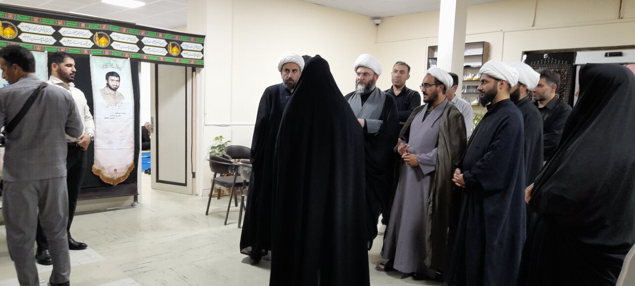 بازدید رئیس سازمان تبلیغات اسلامی از موکب کتابخانه عمومی امام رضا(ع) مهران