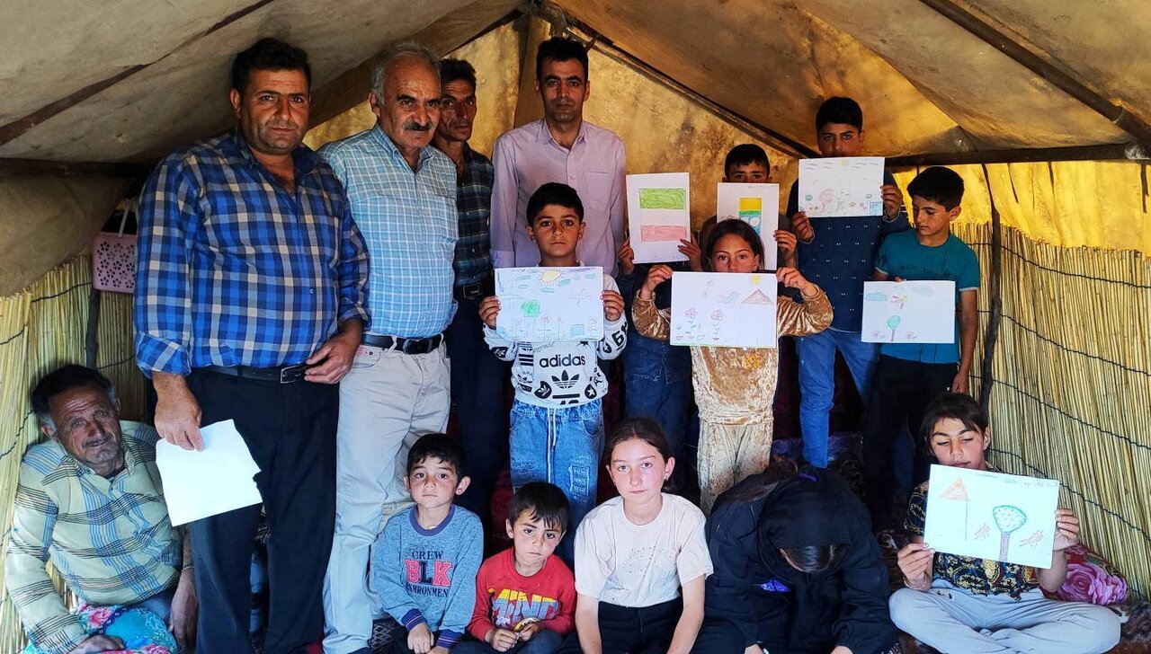 اجرای برنامه‌های متنوع فرهنگی با محوریت کتابخوانی در ییلاقات عشایری ورزقان