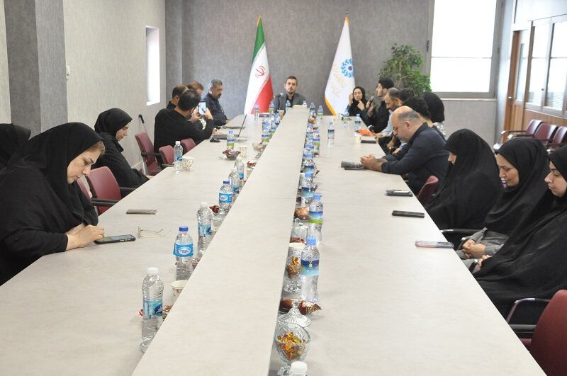 نشست ادبی «سلسله اشک»؛ یادبودی در سوگ امام عاشقان