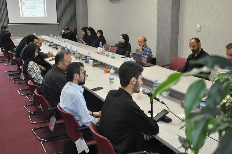 نشست ادبی «سلسله اشک»؛ یادبودی در سوگ امام عاشقان