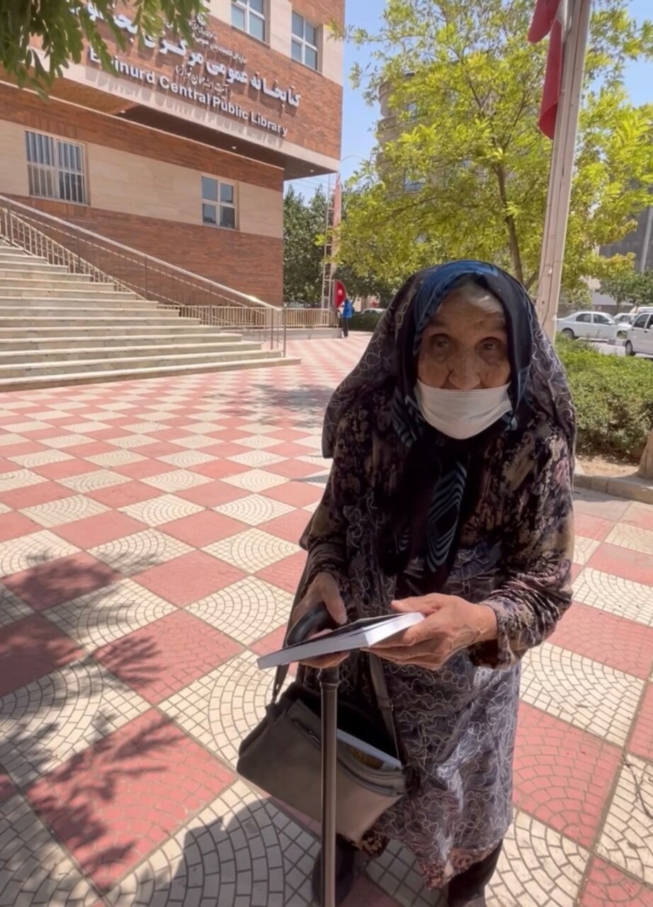 عشق به کتاب، گامی برای ترویج فرهنگ مطالعه؛ از کتابخانه تا تلویزیون